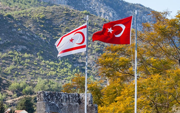 BMT rəsmisi: “Top artıq Türkiyə və Yunanıstan liderlərinin əlindədir”