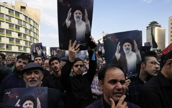 Hurriyet: гибель Раиси может быть связана с борьбой за власть в Иране