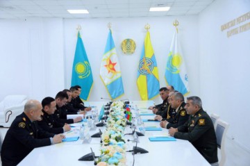 Azerbaijani military delegation visits Kazakhstan