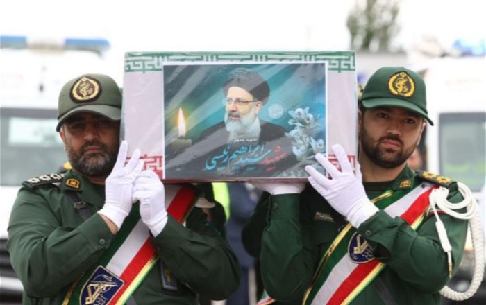 В Иране похоронили погибшего в авиакатастрофе президента Ибрахима Раиси