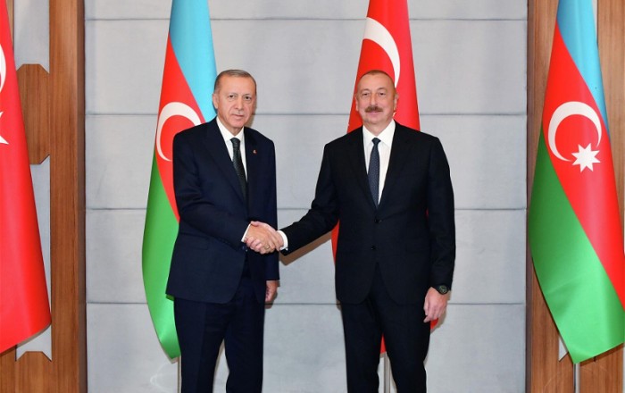 Эрдоган поздравил Президента Ильхама Алиева