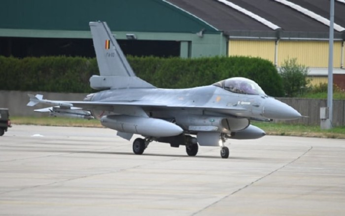 Belçika Ukraynaya 30 ədəd F-16 qırıcısı verəcək