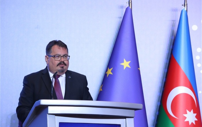 Петер Михалко: ЕС продолжит укреплять партнерство с Азербайджаном