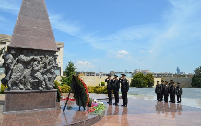 Личный состав Минобороны почтил память погибших в ВОВ