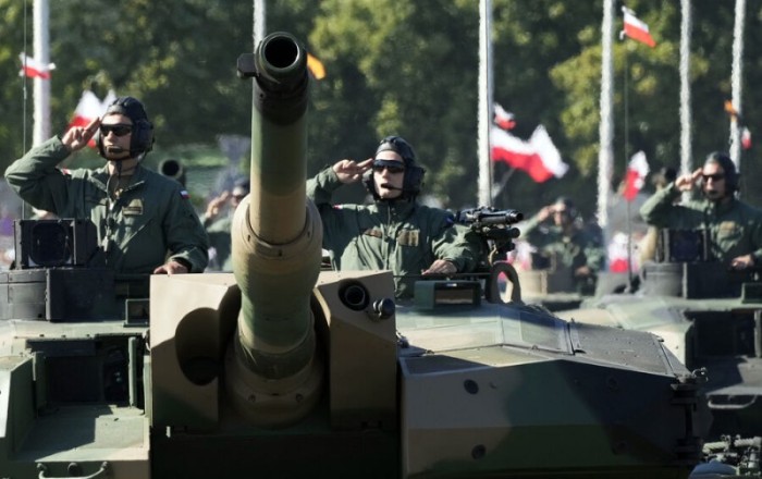 Польша не исключает отправки своих войск на Украину