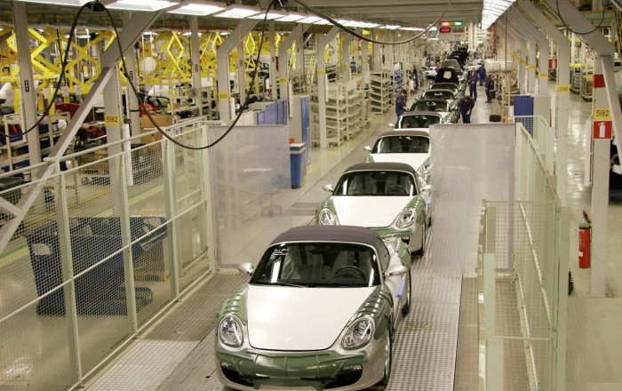 KİV: Yaponiya yeni nəsil avtomobillər üçün dünya bazarının üçdə birini tutmaq istəyir