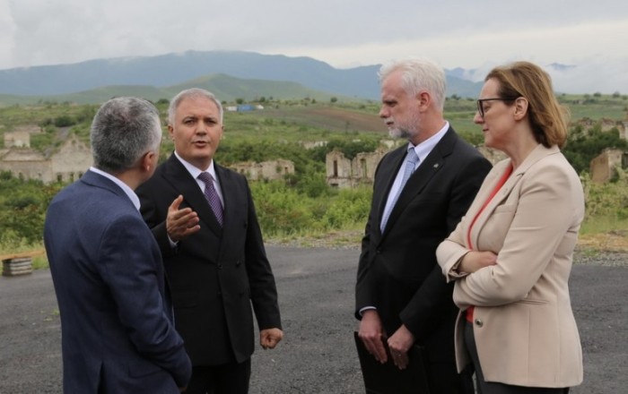 Посол США ознакомился с восстановительными работами в Физули