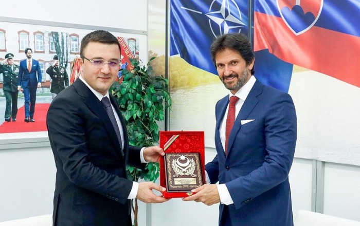 Азербайджан и Словакия обсудили военно-техническое сотрудничество