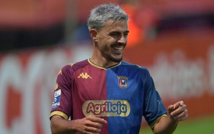 Португальский футболист может усилить среднюю линию «Сумгайыта»