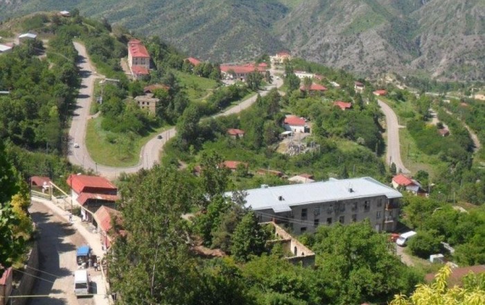 Laçından