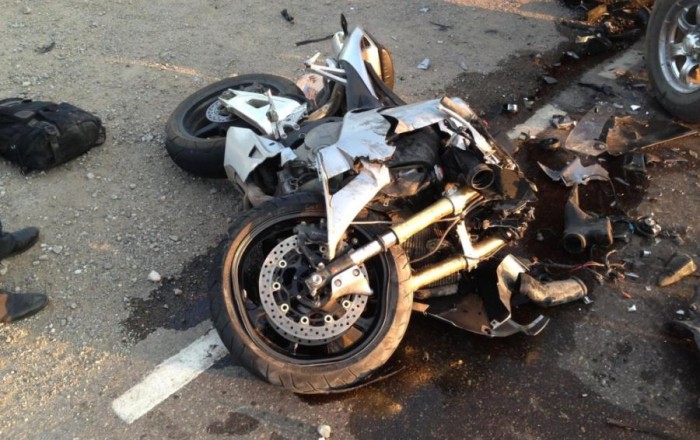 В Хатаинском районе мотоциклист пострадал в столкновении с автомобилем