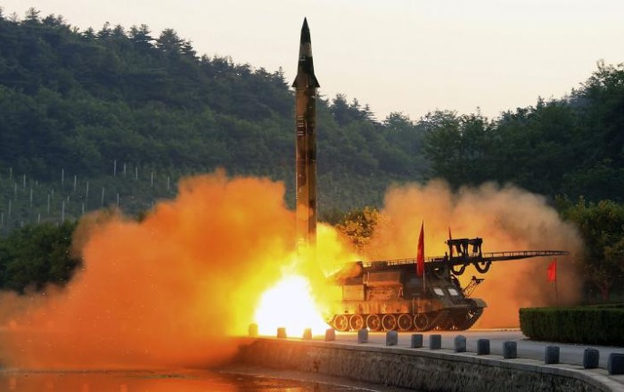 Şimali Koreya ballistik raket sınaqdan çıxarıb
