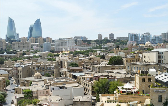 В Баку температура воздуха поднимется до 37 градусов