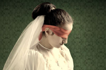 Azerbaijan determines punishments for forcing early marriage