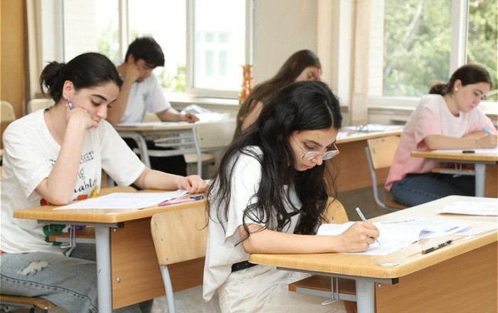 В Азербайджане прошли приемные экзамены в вузы по I и IV группам специальностей - ОБНОВЛЕНО
