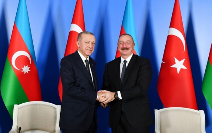 Əliyevin Ərdoğanla təkbətək görüşü oldu