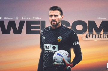 Spain’s Valencia FC sign Macedonian keeper Stole Dimitrievski