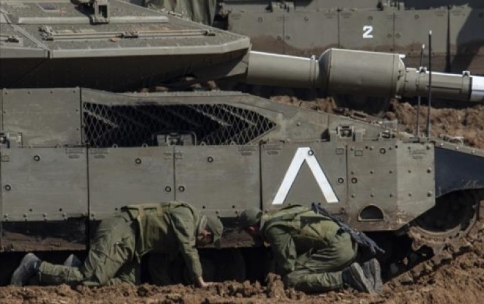 Израиль перебрасывает войска, а США предупреждают