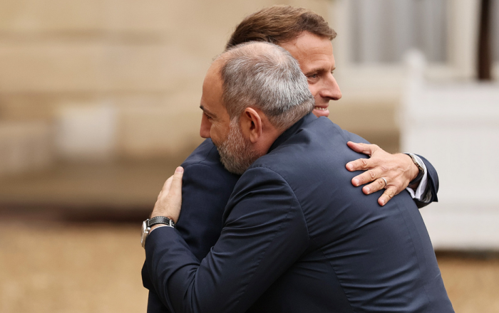 Bloomberg: Франция сохранит военную поддержку Армении независимо от исхода парламентских выборов