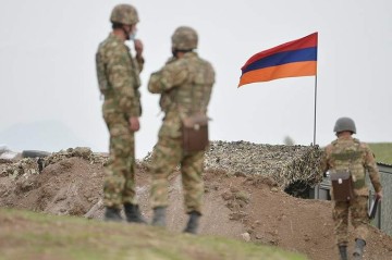 Армения испытала новое вооружение против Азербайджана по указанию США, Франции и ЕС