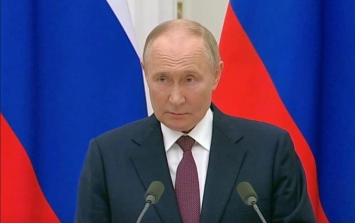 Путин назвал вывод войск из Донбасса и Новороссии одним из условий завершения конфликта