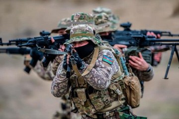 Военные Азербайджана на учениях в Казахстане