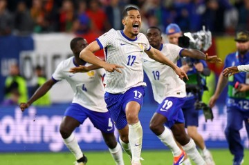 France advance to EURO 2024 semifinals after beating Portugal on penalties