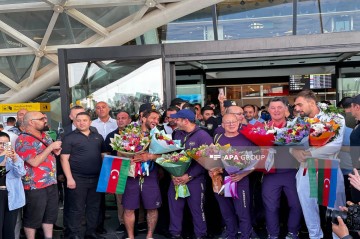 Azerbaijani Olympic champions return to homeland -