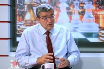 Самолет сбили, отбиваясь от дронов? Подленькая формулировка