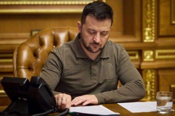Зеленский подписал указ: санкции Украины против властей Грузии