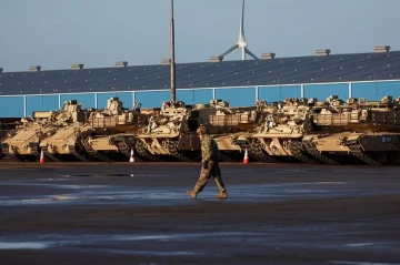 Baltic states, Poland push EU to boost defence budget by €100 billion