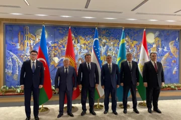 Azerbaijan, Central Asia, Europe take steps toward green energy corridor