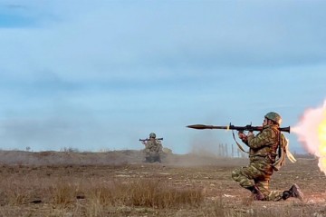 Azerbaijan keeps on training camps with military conscripts
