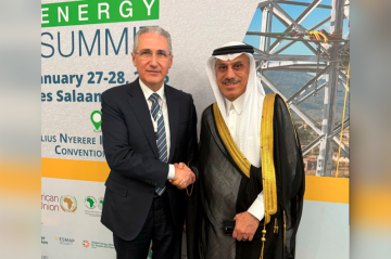 Azerbaijani minister discusses COP29 success with IDB president