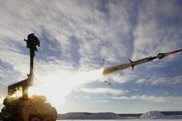 Houthis fire missiles at U.S. F-16 for the first time