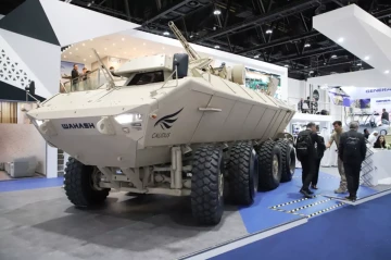 UAE reveals armoured combat vehicle with Türkiye's air defence system at IDEX 2025 PHOTO