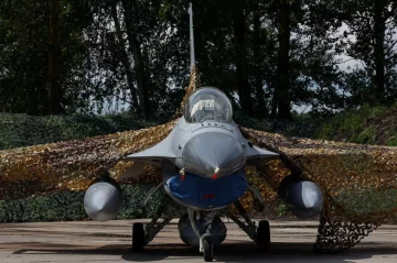Most F-16s from Denmark already in Ukraine, defence minister says