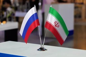 Russia, Iran embrace national currencies for trade, boosting economic ties