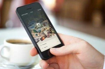 Instagram introduces message features