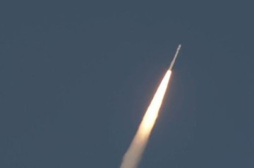 SpaceX launches 22 Starlink satellites