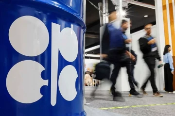 OPEC giants hike oil prices as US sanctions squeeze Russian supply