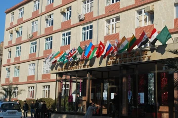 Xəzər Universitetinə rektor əvəzi təyin olunub