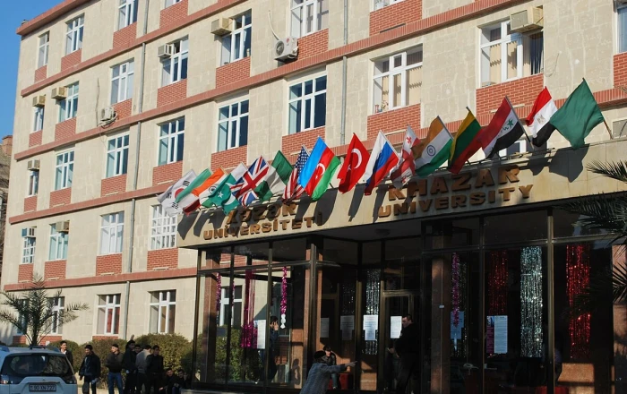 Xəzər Universitetinə rektor əvəzi təyin olunub