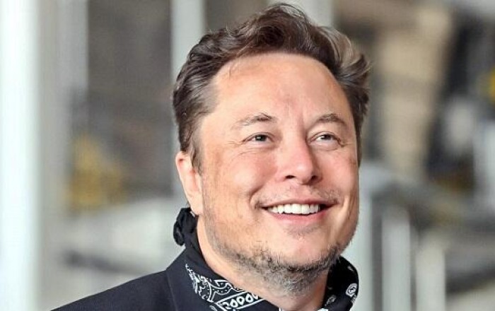 Musk: Robots to fly to Mars by 2026