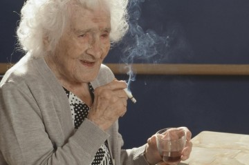 Alimlər insanın yaşaya biləcəyi maksimum yaş həddi təyin ediblər