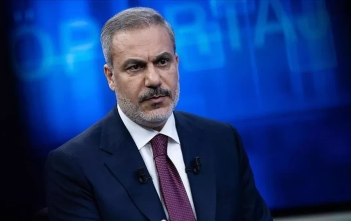 Turkish FM stresses no compromise on Syrian autonomy, calls for equality for Kurds