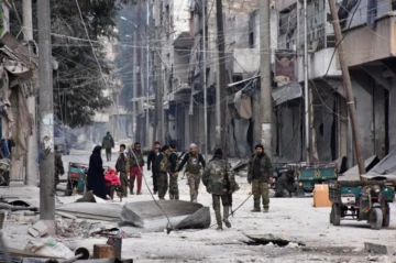 Over 200 killed in Syria as fighting intensifies between government and Assad supporters