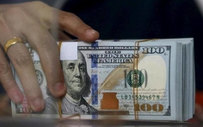 Dollar gücləndi, qızıl ucuzlaşdı