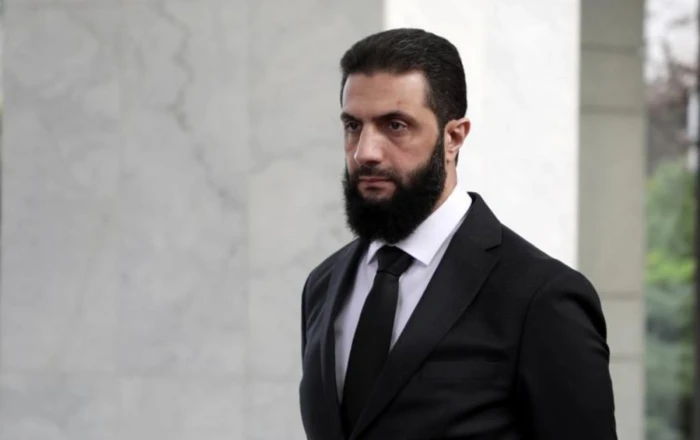 Лидер Сирии аш-Шараа потребовал от России выдать Башара Асада