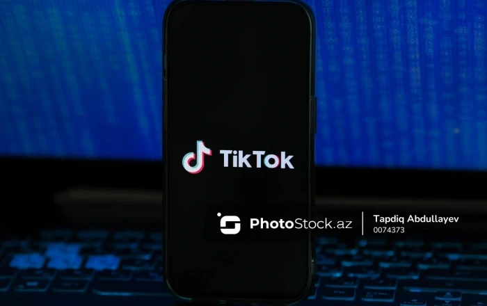 TikTok разрешил родителям блокировать доступ детей в соцсеть и видеть их подписки